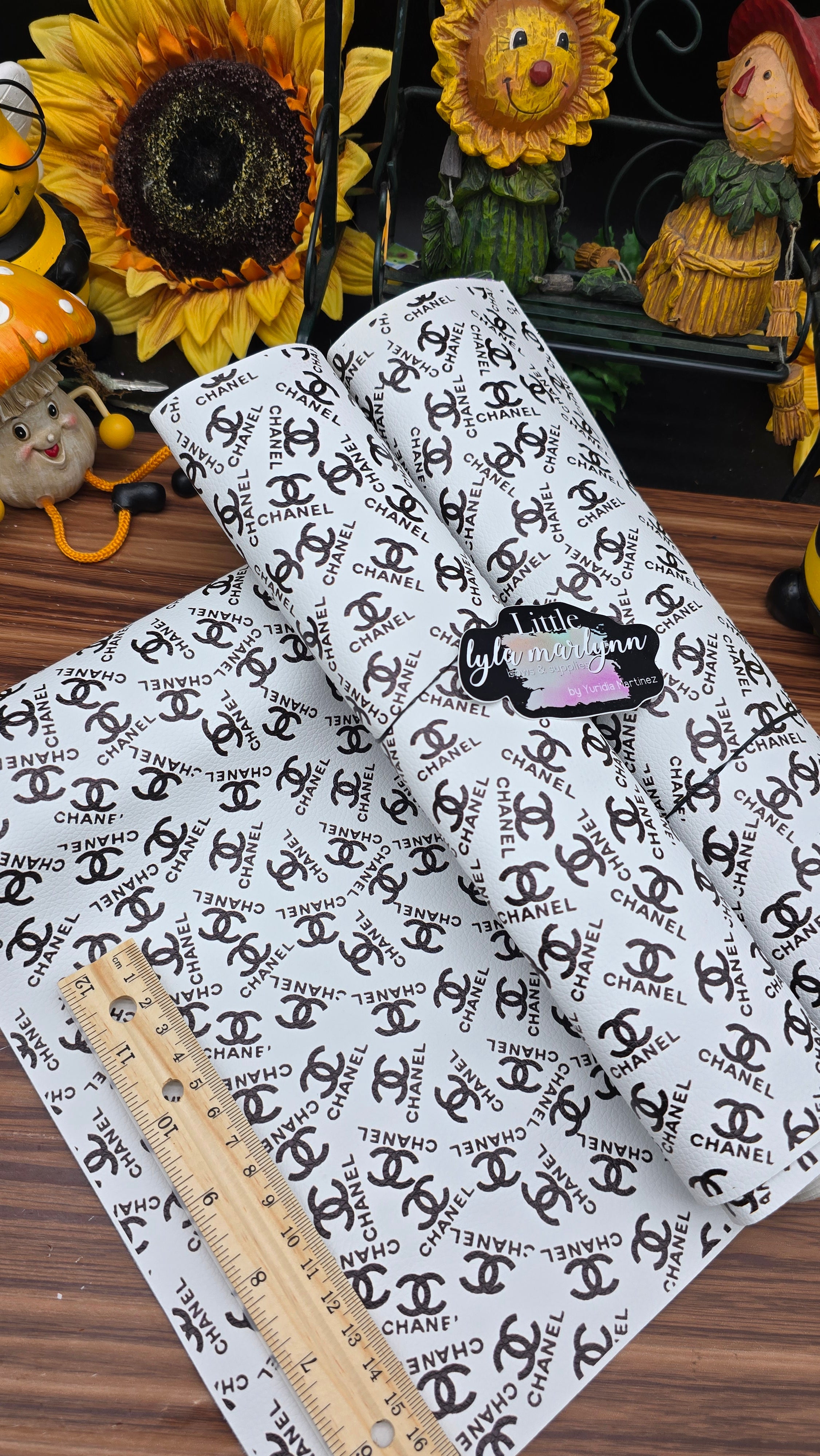 DELUXE chanel Burberry