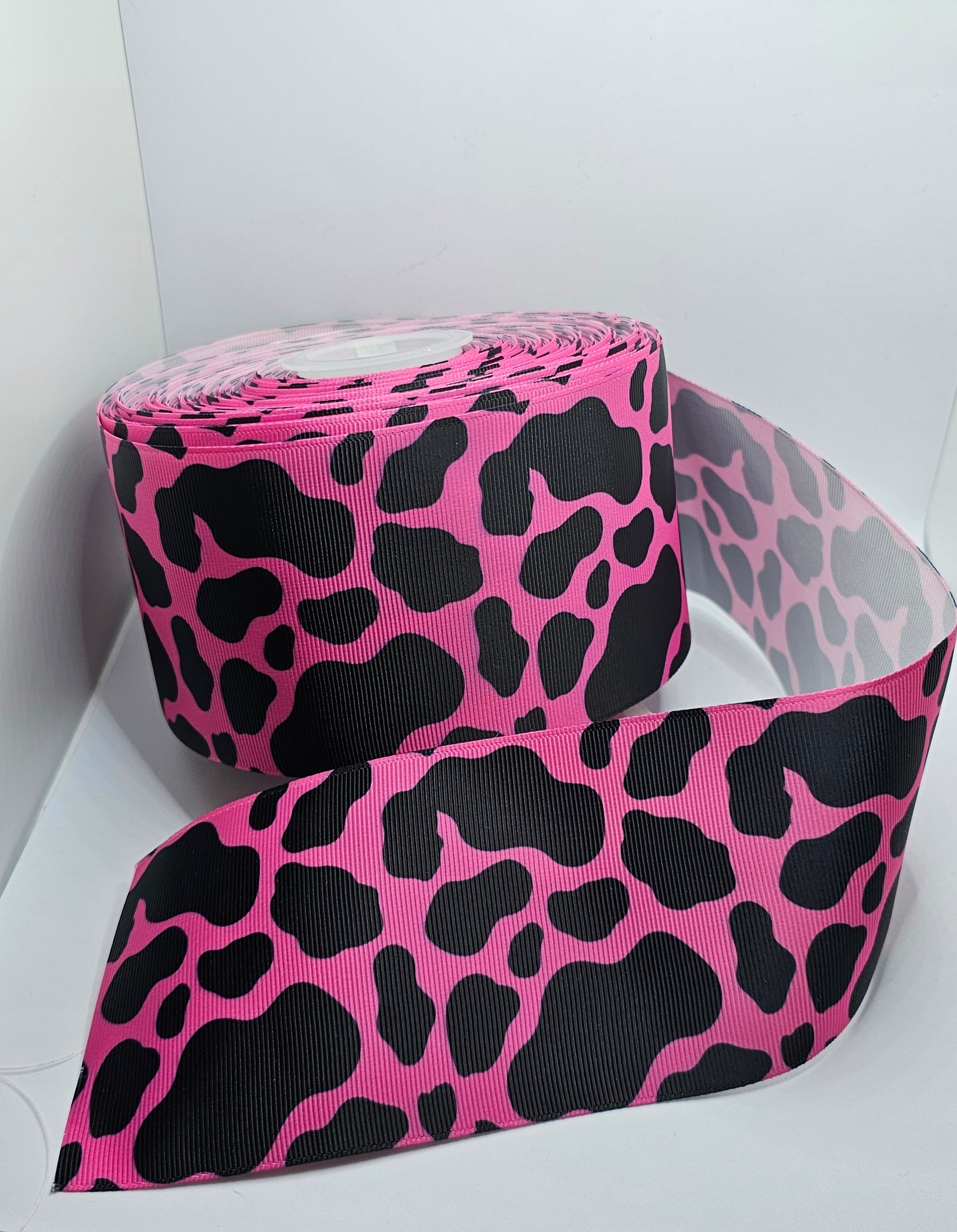 Stains  pink black