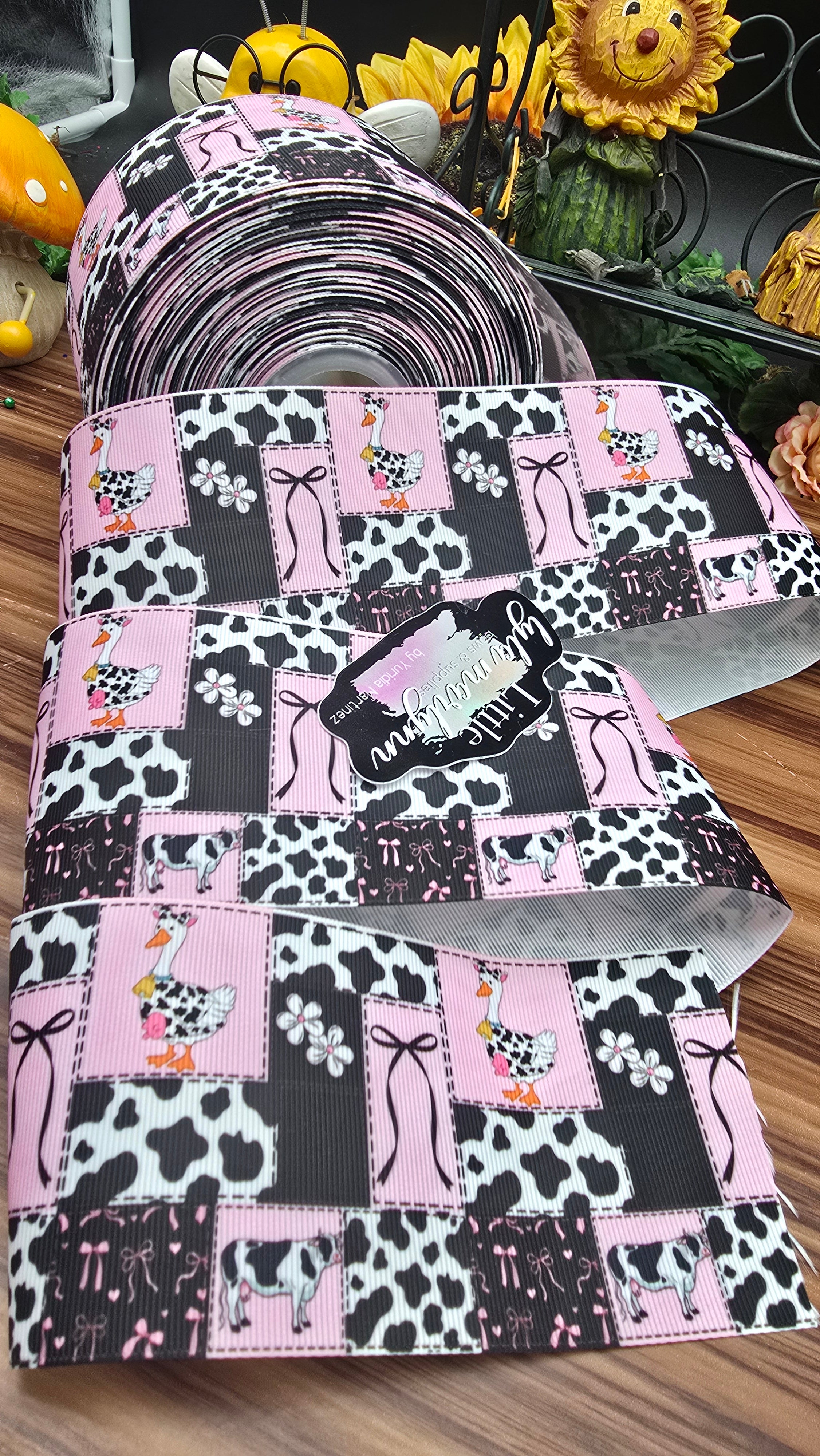 animal  farm   Traditional cows and goose  Pink Cow Patch duck