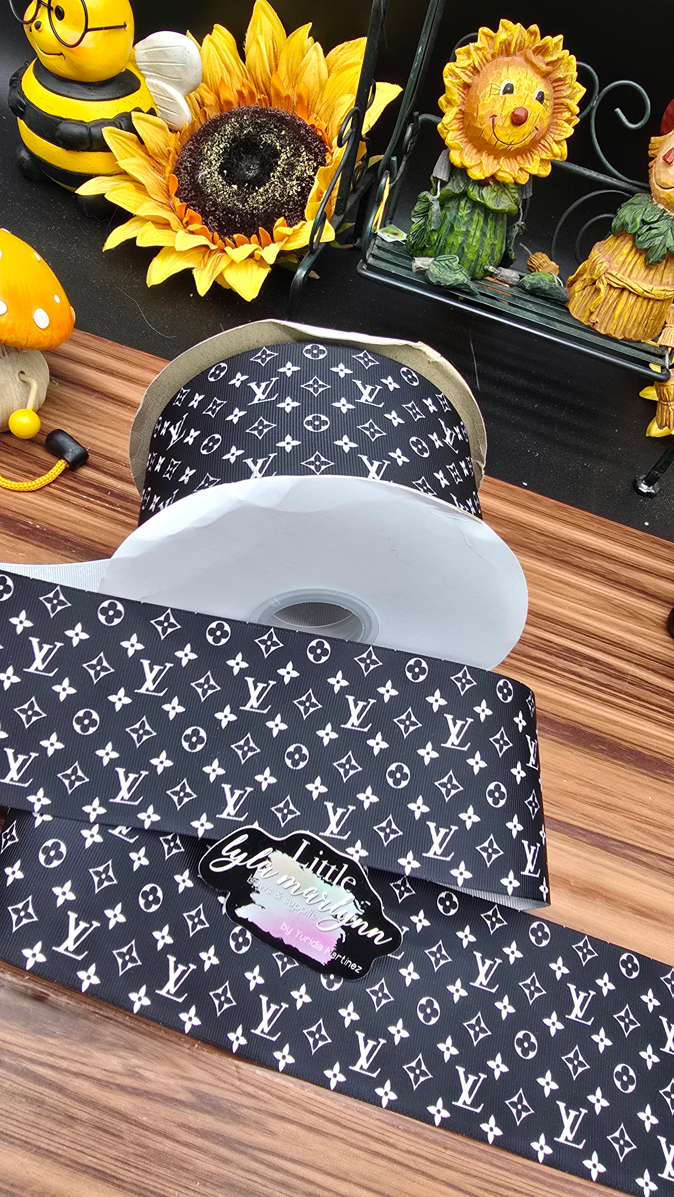 Deluxe lv black
