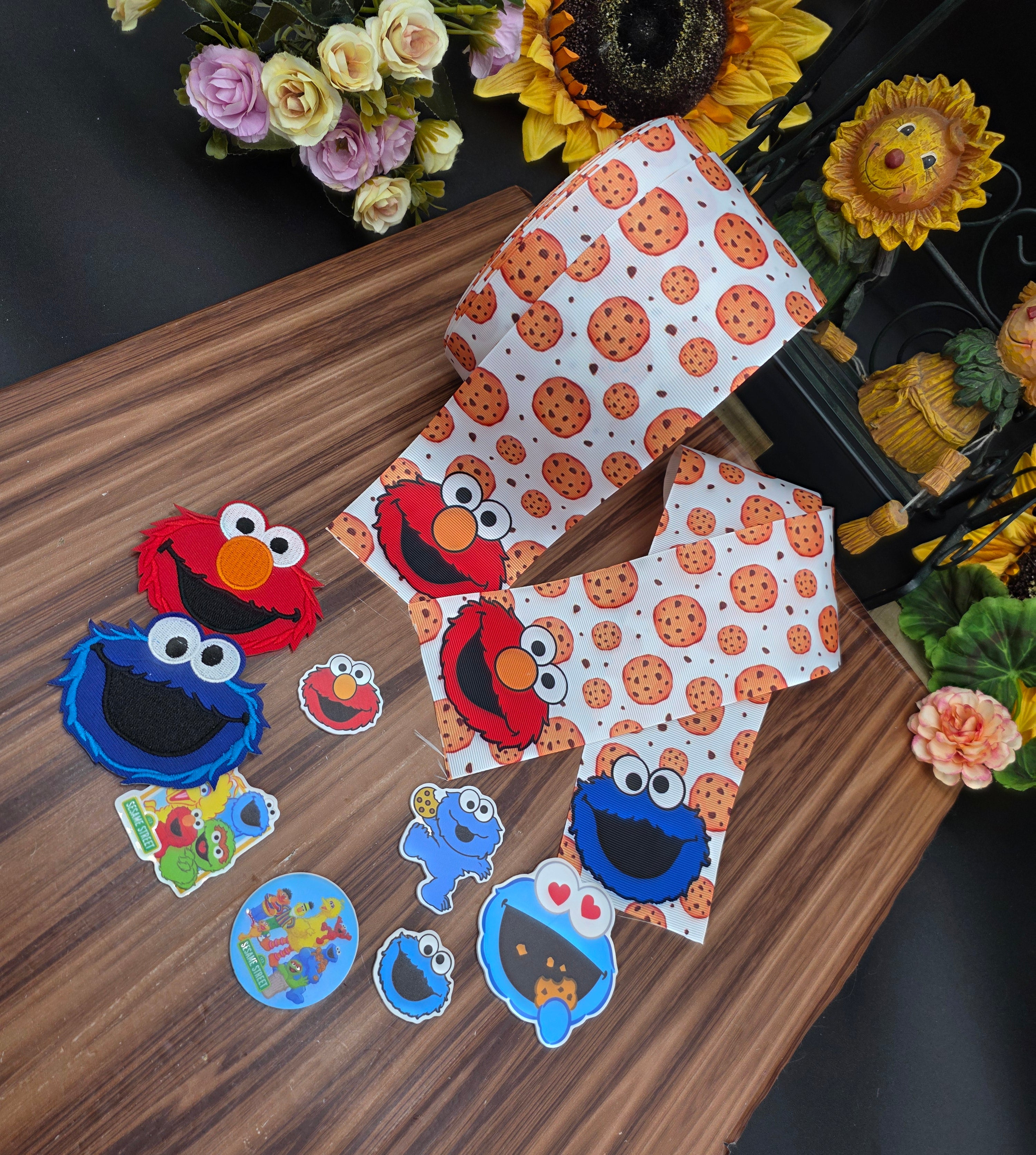cookie monster /strip / elmo