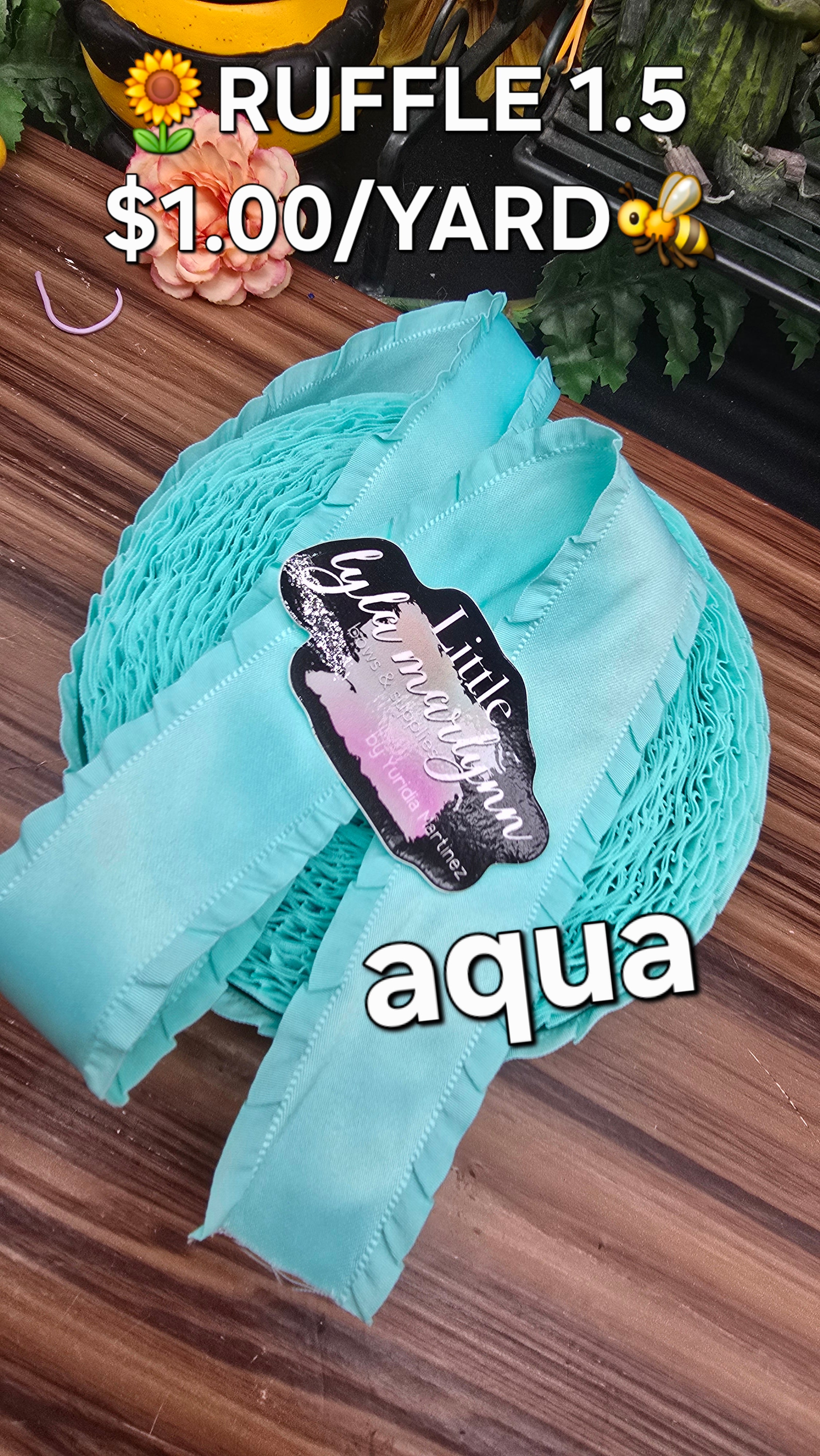 1.5' Ruffle aqua
